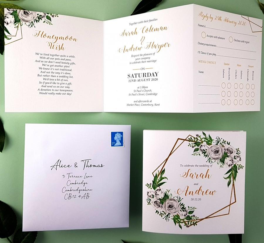 Свадьба - White Rose Gold Wedding Invitation Set - Tri-fold Wedding Invitations - Floral Wedding Invites