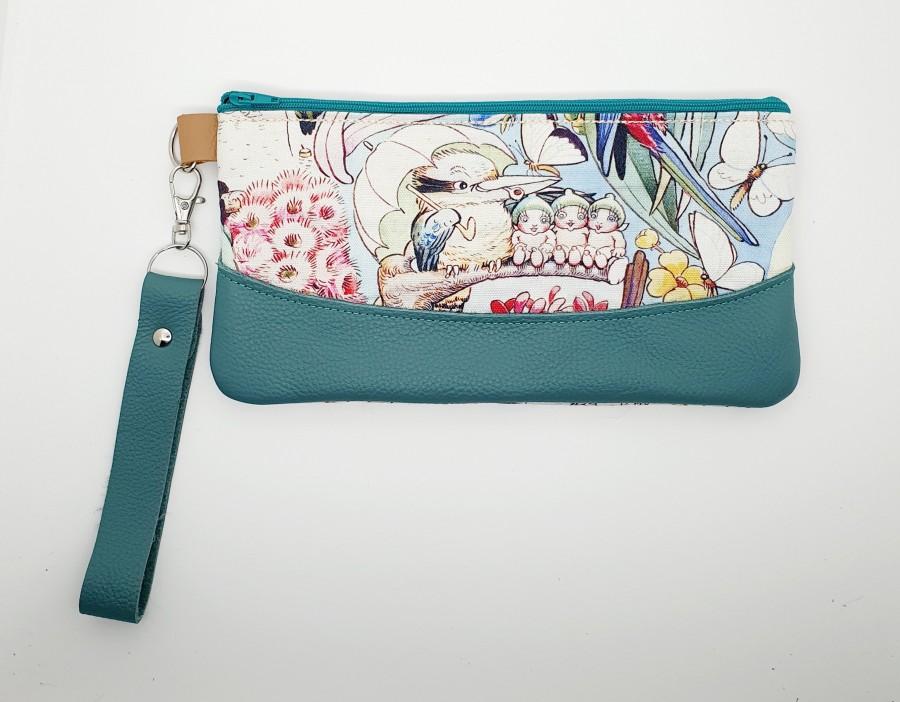 Mariage - May Gibbs leather clutch wristlet purse, gumnut babies Australian gift for her mum sister, birthday christmas present custom leather colour