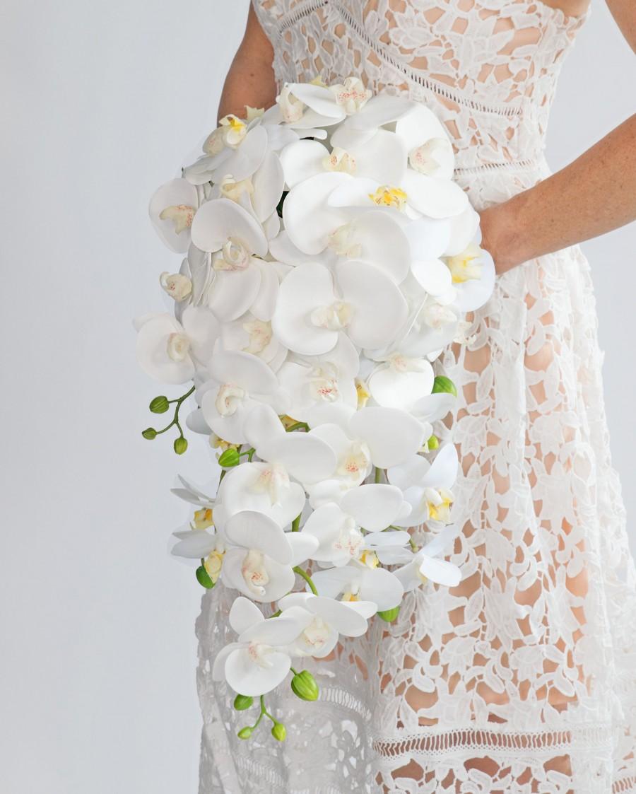 زفاف - Tropical Orchid Bouquet, Beach Wedding Bouquet, Orchid Bouquet, Cascade Bouquet, Real Touch Bouquet, White Orchid Bouquet, Real Touch Bride