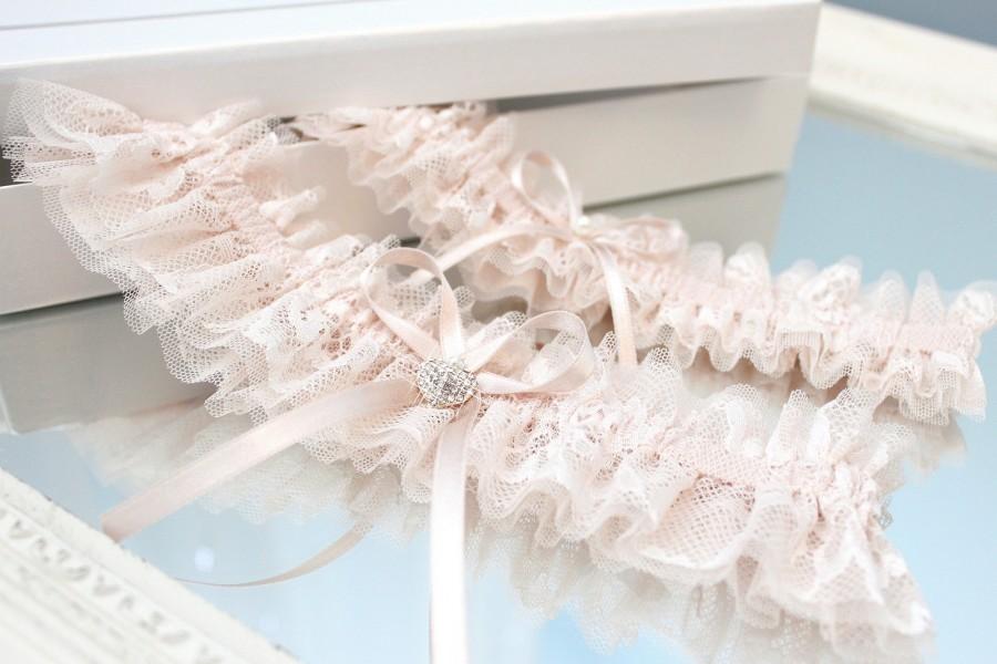 Hochzeit - blush pink lace garter set, blush pink tulle garter set, blush pink garter set, blush pink wedding garter set, blush rose wedding garter set