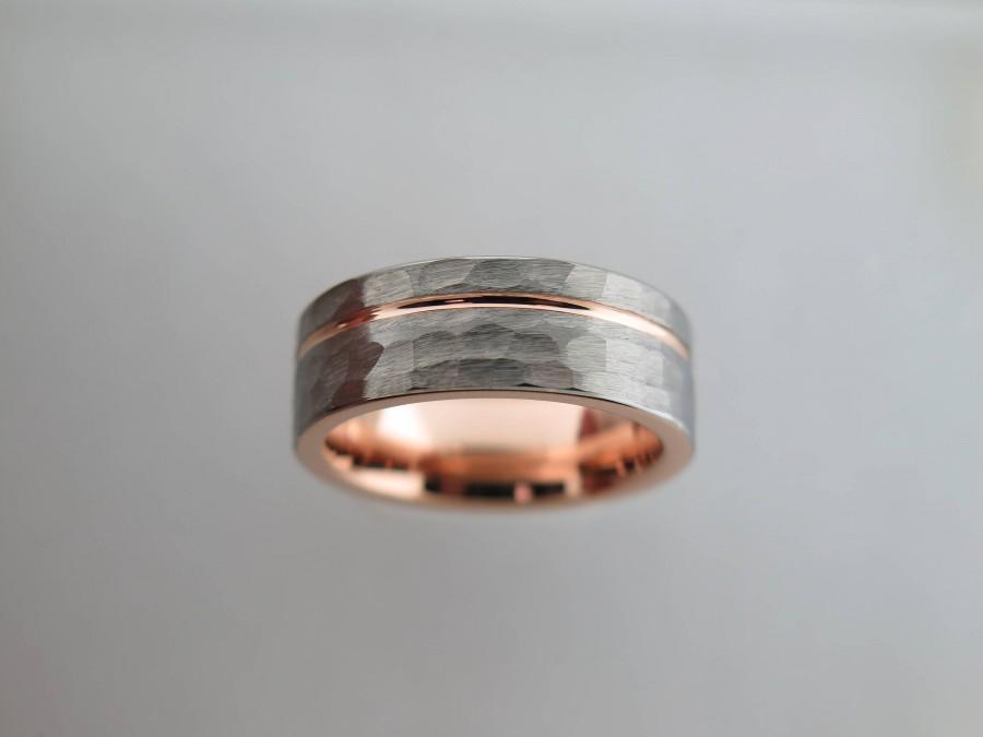 زفاف - Hammered Brushed Tungsten Carbide Unisex Band, Rose Gold* Striped Ring, Womens Ring, Mens Ring, 8mm Tungsten, Wedding Band, Brushed Ring