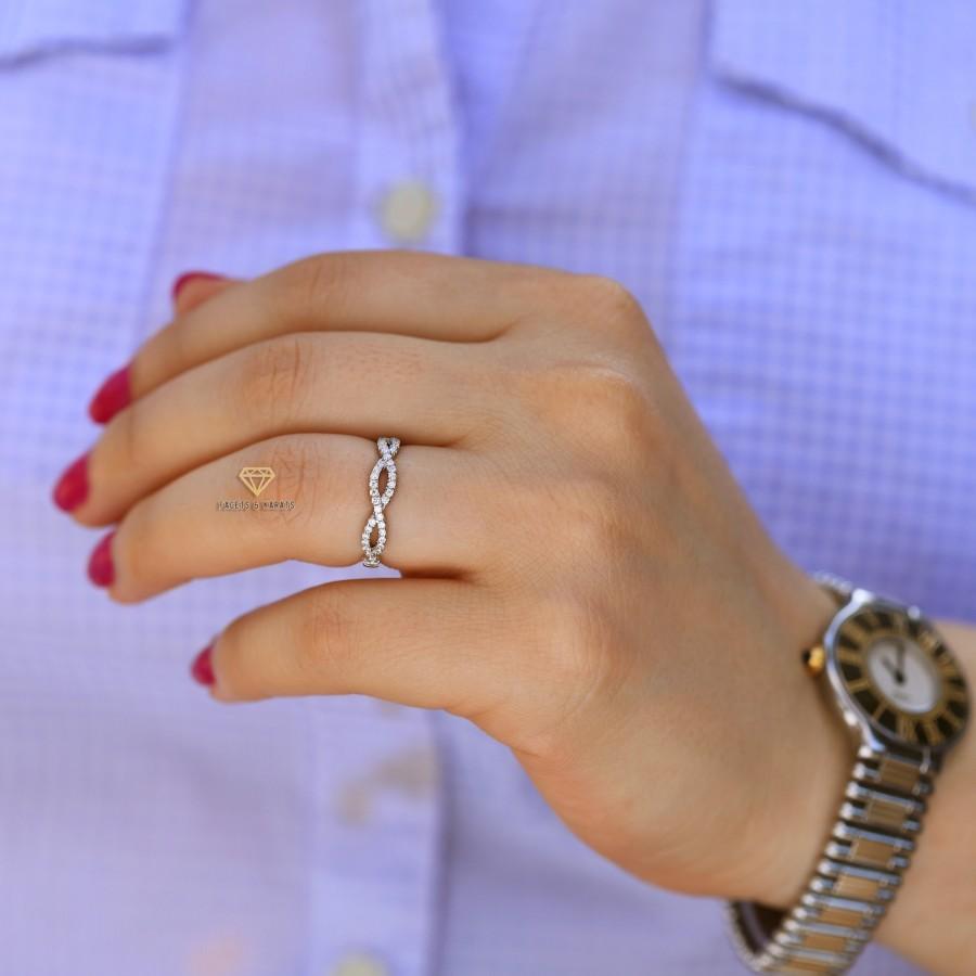 زفاف - Twisted Wedding Band Womens White Gold Solid 14K Half Eternity Band Ring, Infinity Ring, Twist Ring stackable Stacking Engagement Ring Band