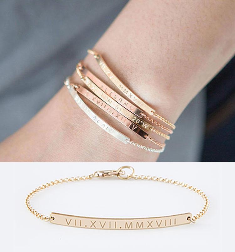 Mariage - Bar Bracelet,Skinny Bar Bracelet,Gold,Silver,Rose Bar Bracelet,Coordinates Bracelet,Bridemaid Gift,Engraved Bracelet,Personalized Bracelet