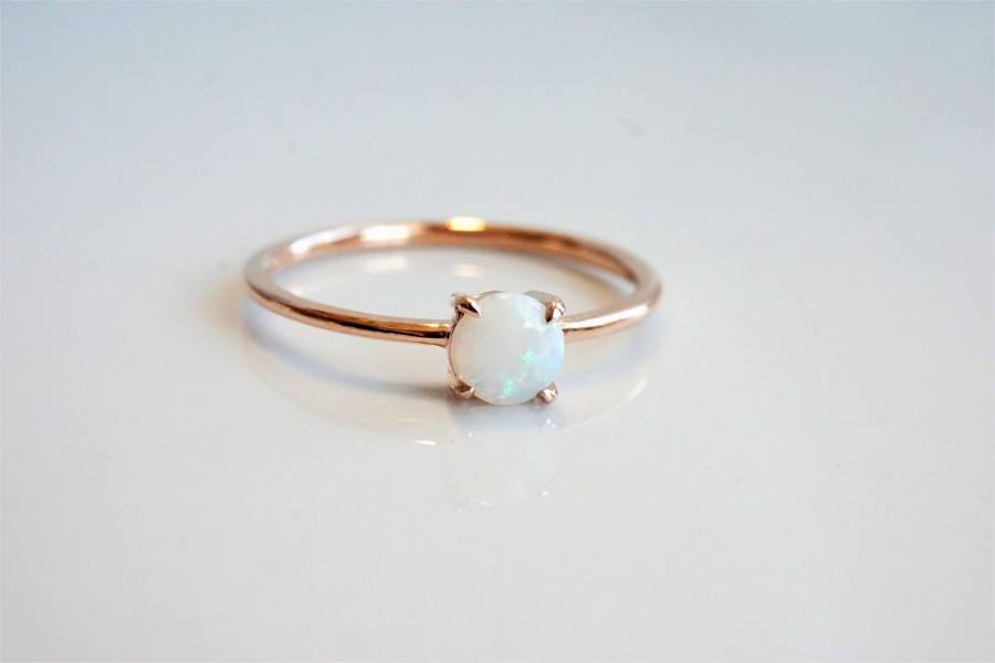 Hochzeit - EVA - Round White Australian Opal Petite Solitaire Engagement Ring 
