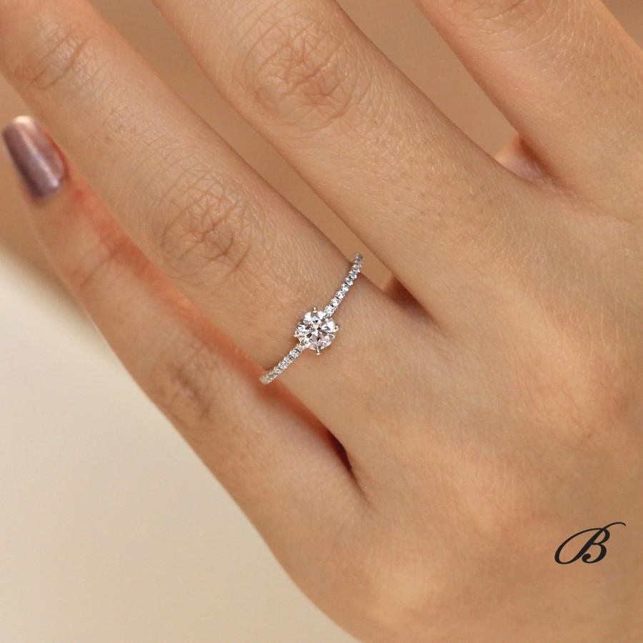 زفاف - Round Shaped Minimal Solitaire Ring Brilliant Cut Diamond Simulant Minimalist Ring Minimalist Band Ring Minimal Delicate Band [3854]