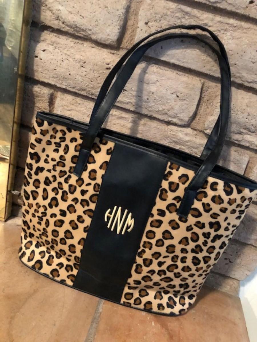 Wedding - Leopard and Black Tote -Teacher Tote, Monogram Tote, Tote Bag With Pockets, Best Friend Gift, Present For Sister, Bridesmaid Tote