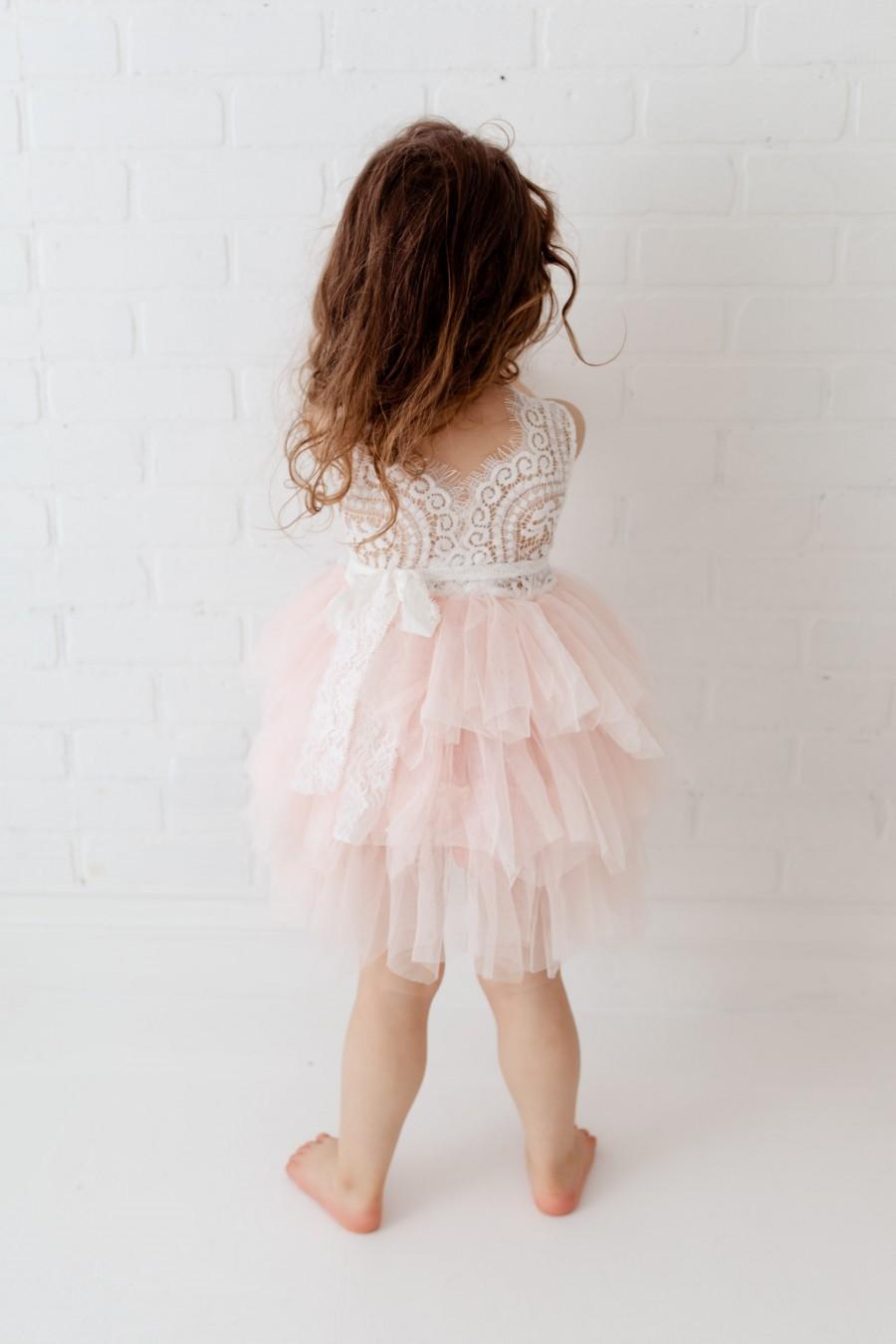 زفاف - White Lace Flower Girl Dress, Blush Pink Tulle Girls Dress, Bohemian Tutu Dress