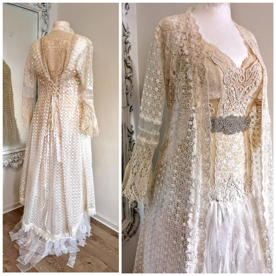 Mariage - Boho lace cardigan, boho wedding lace jacket , long bridal coat , unique wedding jacket,wedding coat lace, wedding accessories