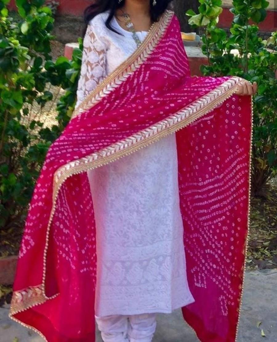 Hochzeit - Bandhani  Tie and Dye Stole, Bandhej Silk Embellished Stole with golden gota patti lace Indian Dupatta dark Pink Color