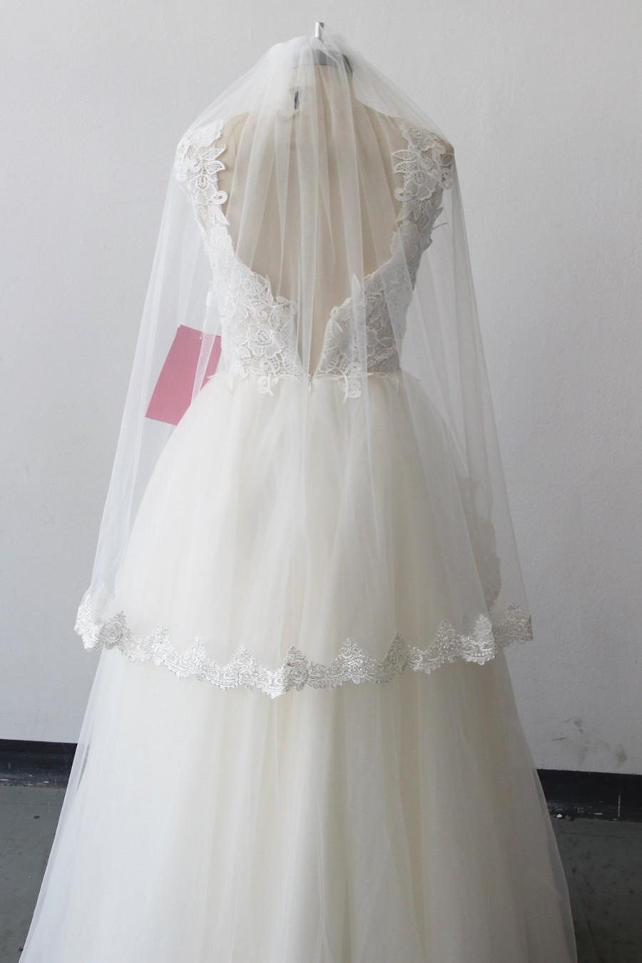 زفاف - Elbow length silver corded lace veil, partially laced, white or light ivory bridal veil, simple bridal veil, short veil