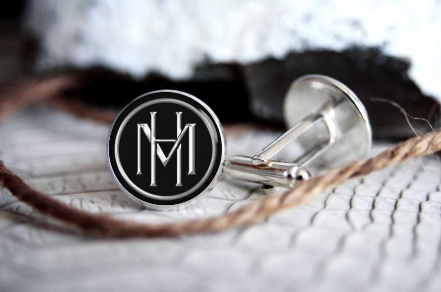 Mariage - Monogrammed initials personalized cufflinks, cool gifts for men, custom wedding silver plated or black cufflink