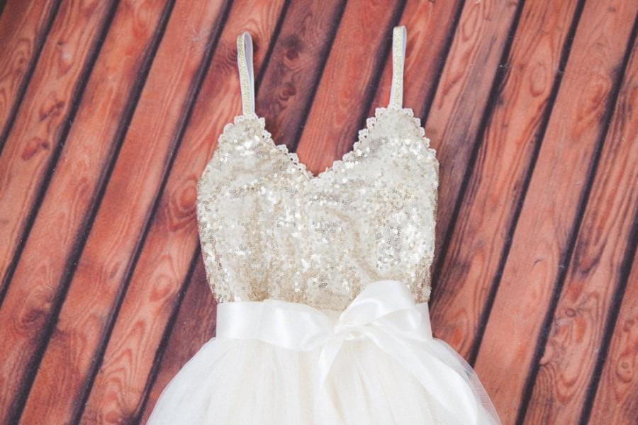 Свадьба - Romantic Gold Flower Girl Dress, Tulle Girls Dresses, Bohemian Ivory Wedding Dress