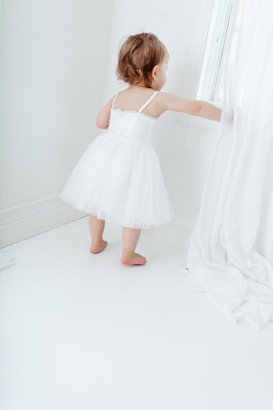 Hochzeit - White Tulle Flower Girl Dress, Sequin Wedding Gown, Boho Beach Girls Summer Dresses