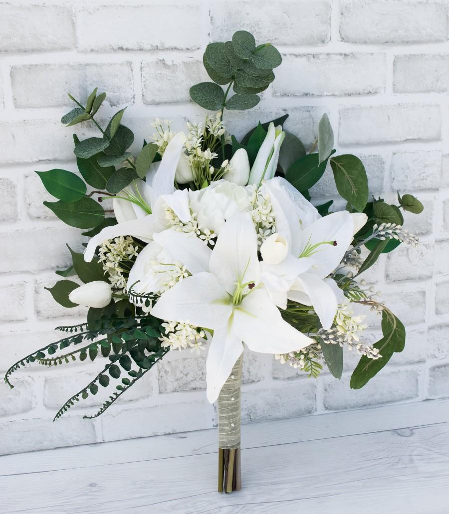 Mariage - Boho Cream Bouquet, Garden Bouquet, Peony Bouquet, Silk Wedding Bouquet, Greens and Eucalyptus Silk Bridal Bouquet, Real Touch Lily Bouquet