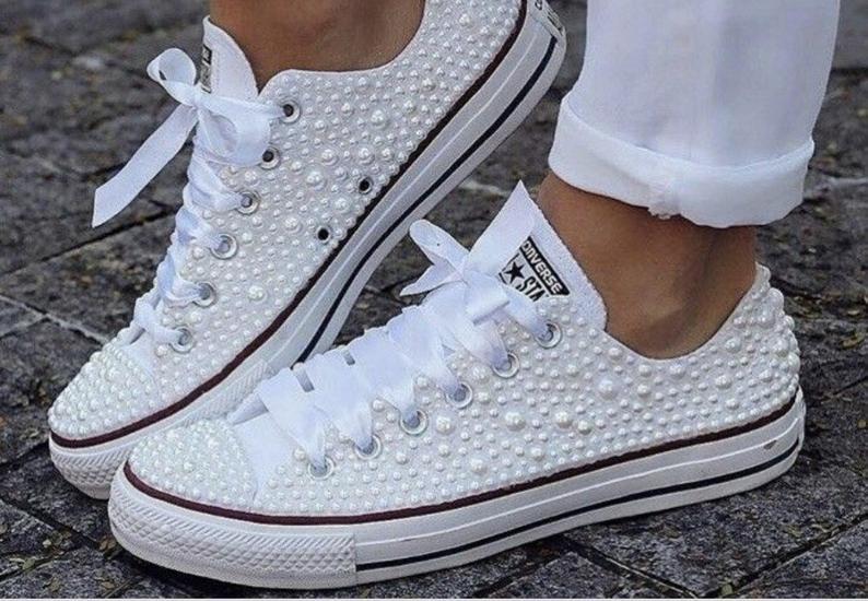 زفاف - Custom Made Bride/Groom Bling Converse Sneakers