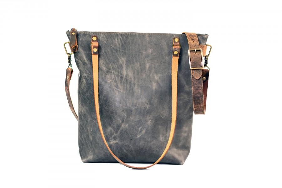 زفاف - Made in USA Classic Leather Tote Bag 