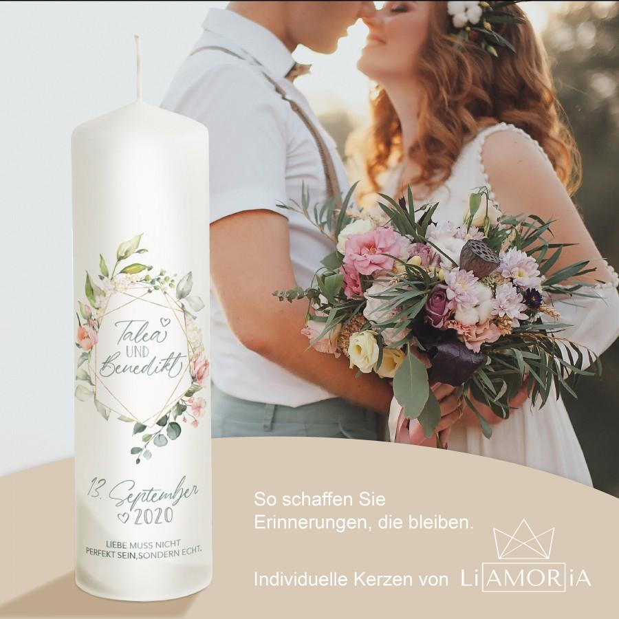 Свадьба - Wedding candle modern with name and date - "Model Real Love" - Personalizable