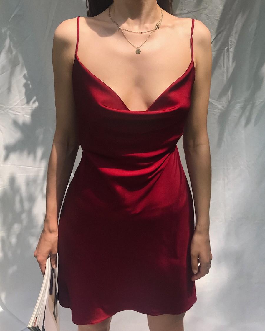 Mariage - Slip red Backless mini wine spaghetti strap dress cowl Neckline burgundy White dress for party Cocktail nude Formal dress Sexy Loungewear