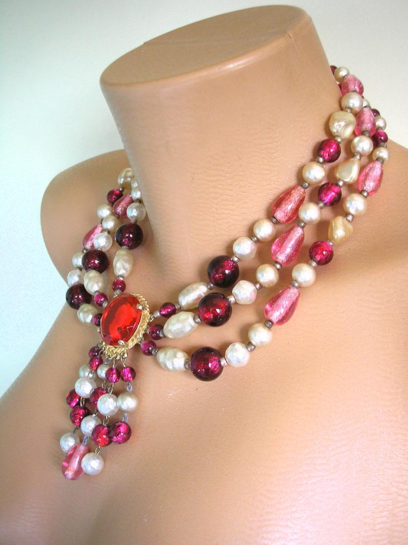 Wedding - Vintage Cameo Pearl Necklace, Intaglio Cameo, Cameo Jewelry, 3 Strand Foiled Beads, Pearl And Glass Bead Necklace, Cranberry Glass Beads