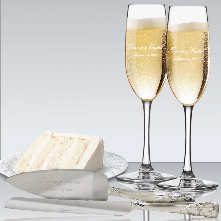 Hochzeit - Personalized Wedding Flute and Cake Serving Set, Custom Engraved Flute and Cake Set, Toasting Flutes and Cake Server Sets