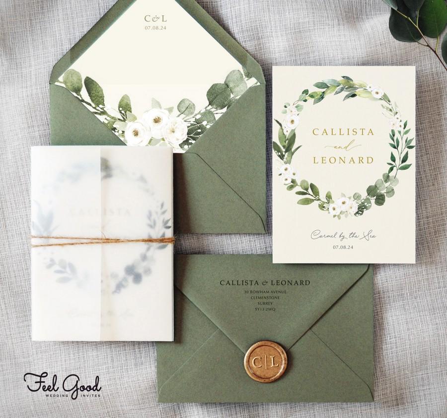 Свадьба - Amelia White Floral Wedding Invitation - Greenery Wreath with White Flowers. Eucalyptus wedding invites, Save the Date, rustic twine, vellum