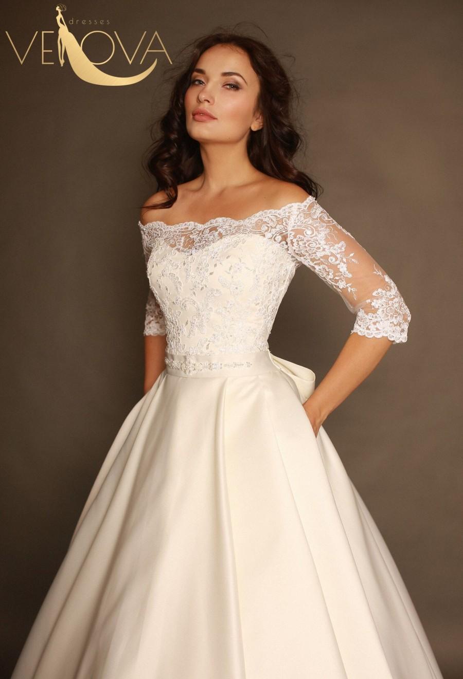 Hochzeit - Long Sleeve Wedding Dress, Long Sleeve Lace Wedding Gown, Lace Long Wedding Gown Lace Sleeves