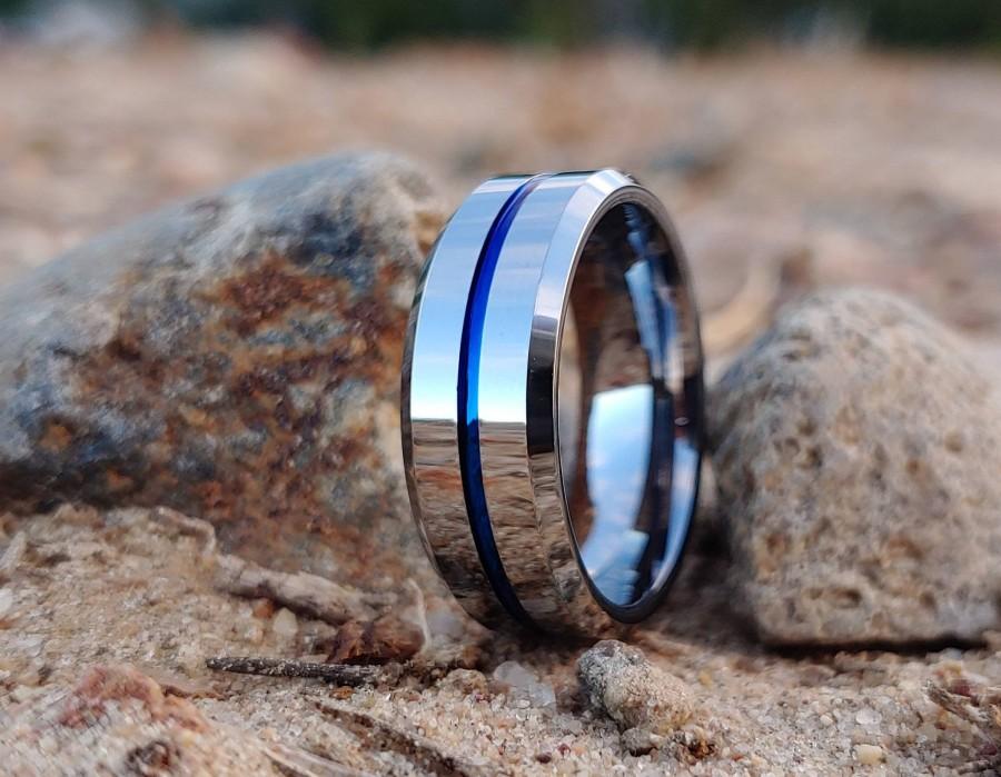 زفاف - Mens polished silver and blue tungsten carbide wedding band, 8mm thin blue line band, guy rings, husband rings, custom wedding ring