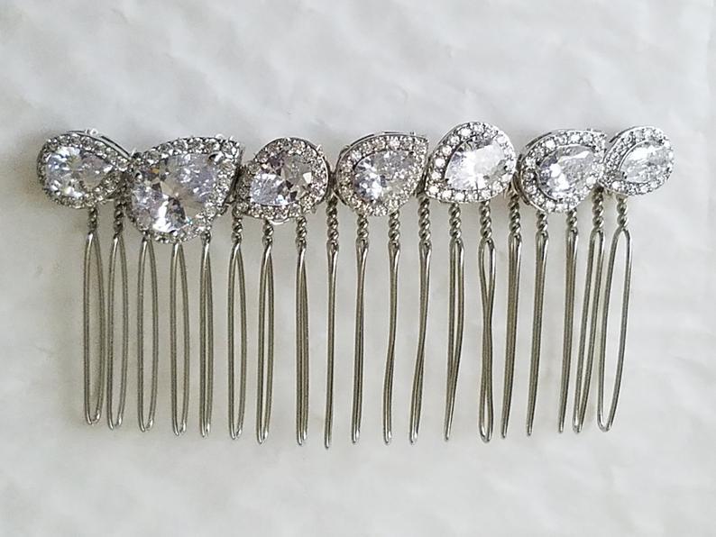 Hochzeit - Crystal Bridal Hair Comb, Wedding Cubic Zirconia Hair Piece, Vintage Style Dainty Hairpiece, Bridal Hair Jewelry Sparkly Hair Comb Prom Comb