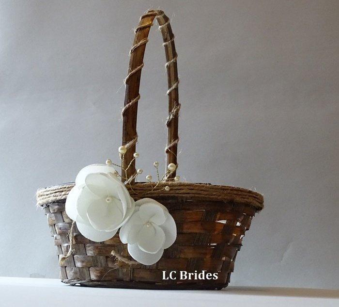 Wedding - Rustic Flower Girl Basket, Country Wedding Basket, Flower Girl Basket, Country Style, Rustic Wedding Basket,Unique Oval Wedding Basket