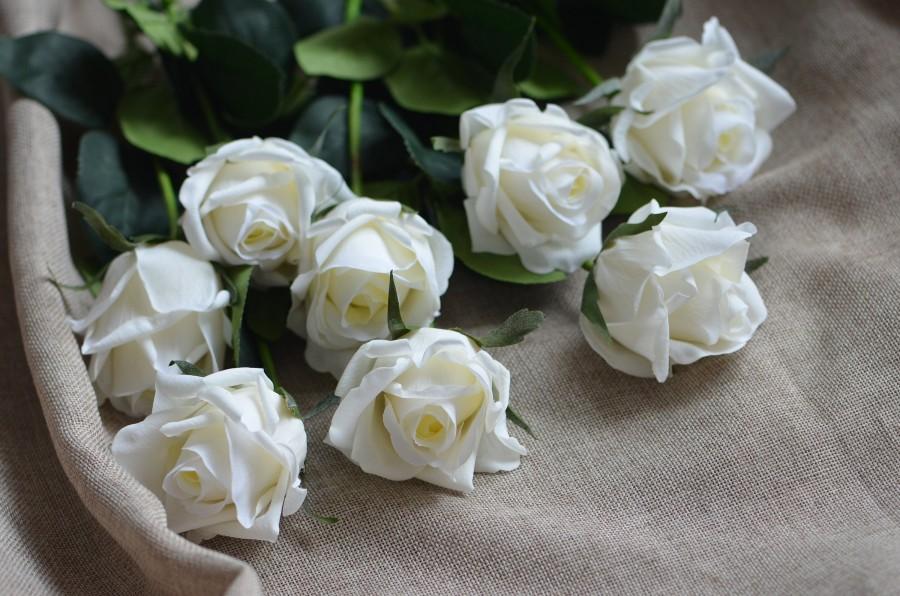 زفاف - Ivory Real Touch Medium Roses Buds DIY Wedding Flowers Silk Bridal Bouquets Wedding Centerpieces