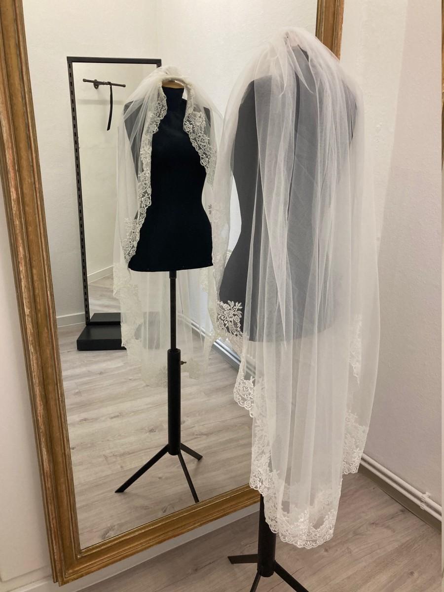 Mariage - Beautiful Ivory lace veil 125 cm