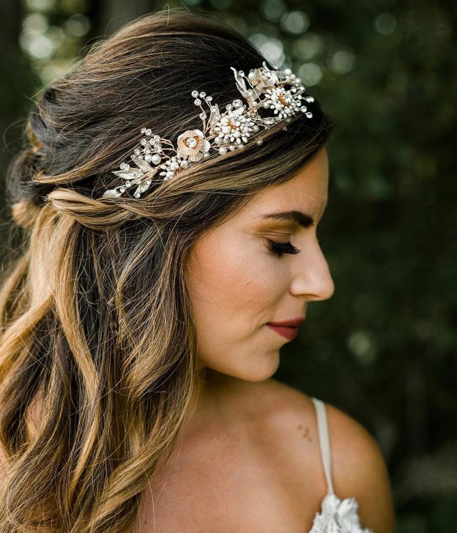 Свадьба - Floral Pearl Wedding Crown / Crystal  Wedding Tiara / Floral Leaf Crown / Bridal Wedding Headpiece / Crystal Headband / Flower Hair Vine