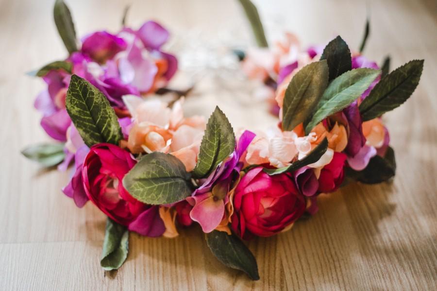 Hochzeit - Endless Embrace Crown/ flower crown/ wreath/ headpiece/ hair accessories/ halo/ bridal/ boho/ romantic crown/ hydrangea crown/