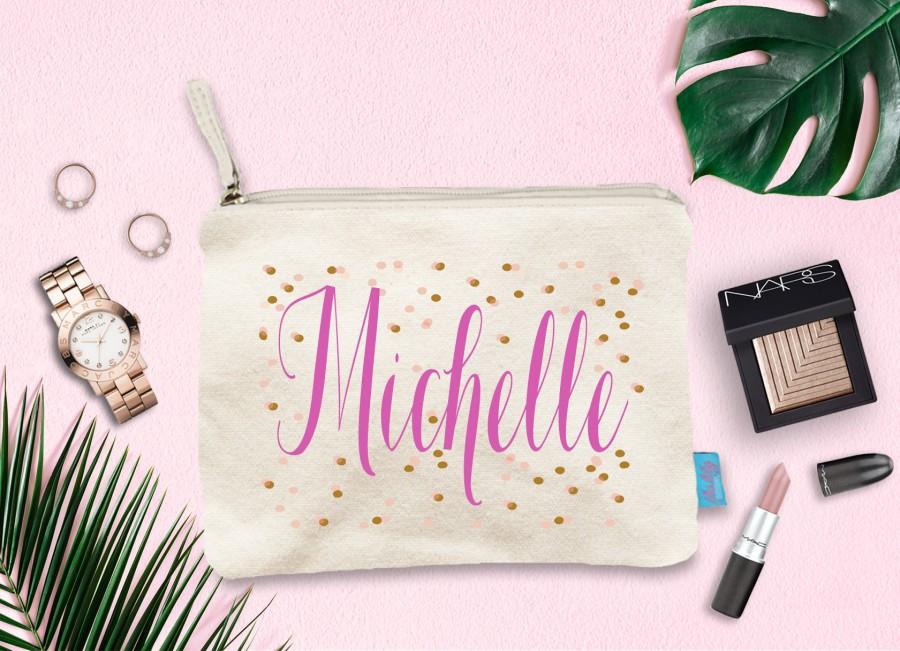 Свадьба - Personalized Bridesmaid Makeup Bag, Wedding Day Makeup Bag, Wedding Party Cosmetic Bag, Bridesmaid Makeup Pouch, Wedding Party Gift, Pouch
