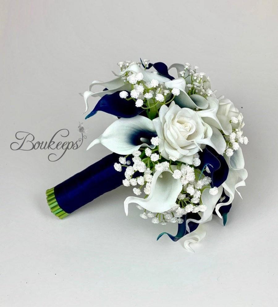 زفاف - CHOOSE RIBBON COLOR - Navy Blue and White Calla Lily and Rose Bouquet, Navy Blue Bridal Bouquet, Calla Lily Bouquet, Baby's Breath, Wedding