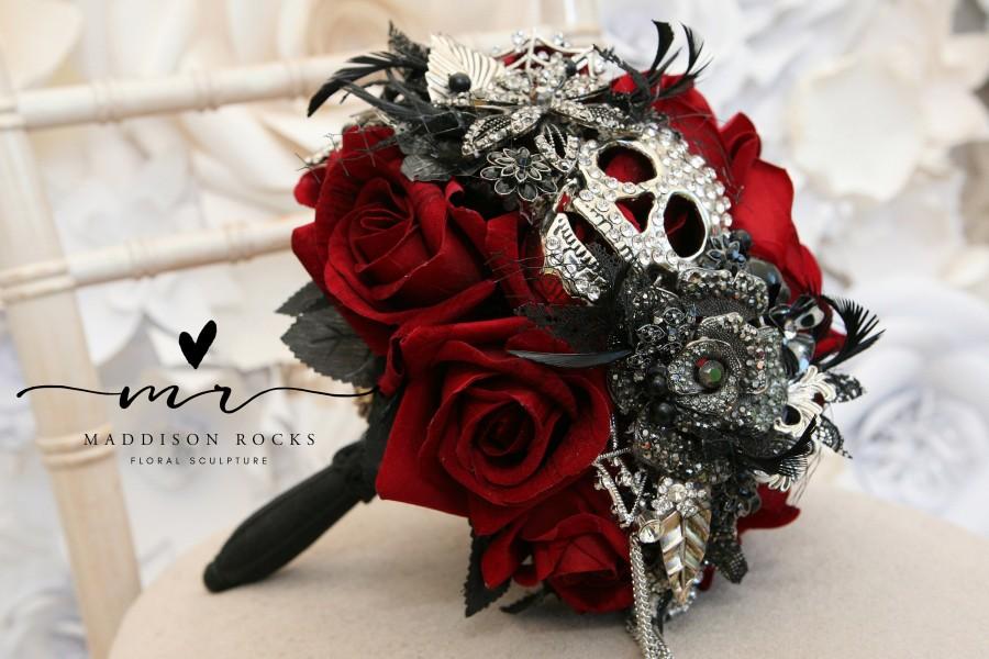 Hochzeit - Skull wedding bouquet, alternative, Ornate handle, brooch bouquet, gothic, flower, posy bouquet, skull wedding Custom made 14-16 weeks