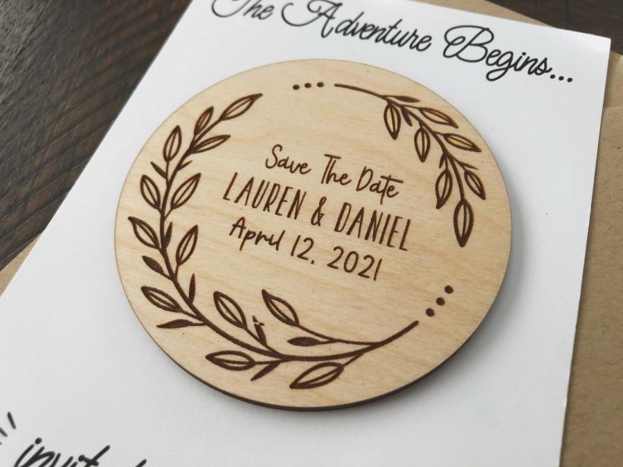 Mariage - Engraved Save The Date Magnet, Custom Wedding Announcement, Wood Save The Date, Wedding Keepsake, Wedding Announcement