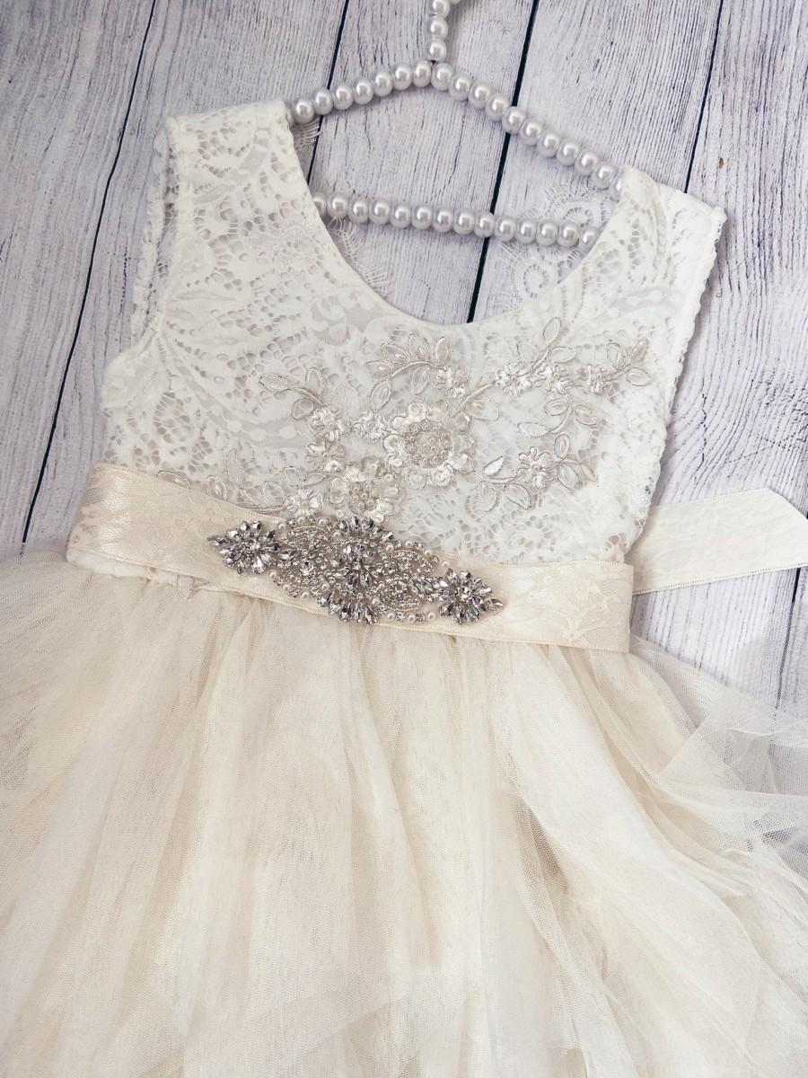 زفاف - Ivory flower girl dress,  Lace top,Baby  toddler dress,tulle tutu flower girl dress, holiday dress