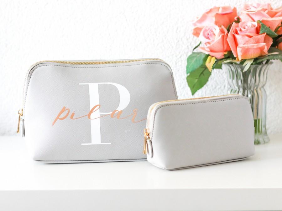 Hochzeit - Personalized cosmetic bag with initial and name vegan leather 
