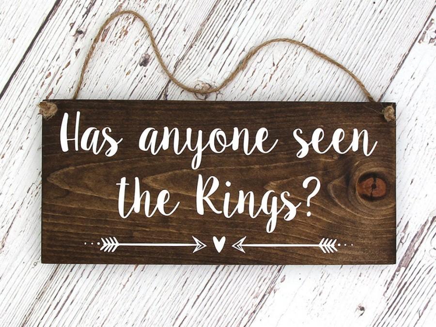 زفاف - Rustic Wedding Wood Sign "Has anyone seen the Rings?" - Ring Bearer Sign, Wedding Ceremony - 12"x5.5" Dark Walnut or Gray
