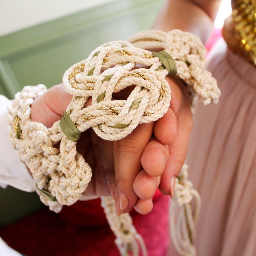 زفاف - Bespoke triple Celtic Love-Knot Handfasting Cord/Ribbon/Rope with Gold leaves
