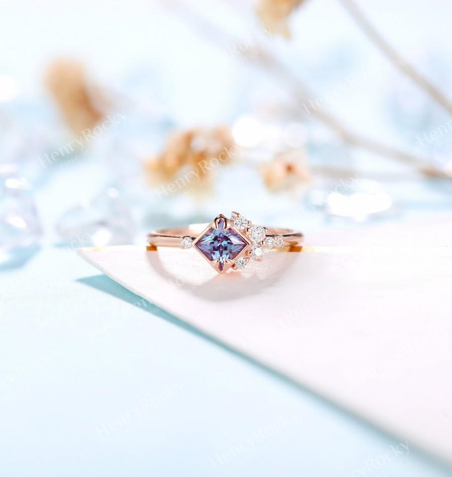 زفاف - Vintage Alexandrite Engagement Ring Women Rose Gold 