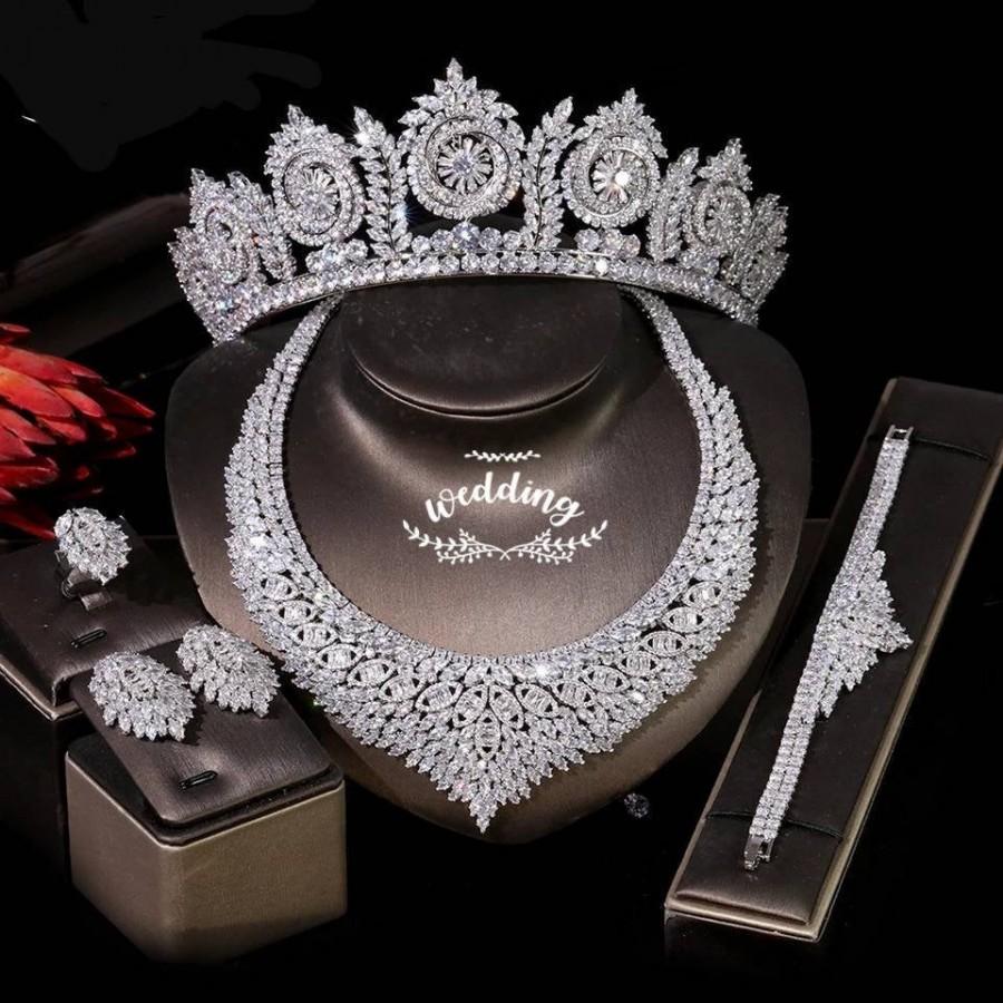 زفاف - Majestic Crystal Crown set, Necklace Earrings, Ring Bracelet, Wedding Accessories, Silver Jewellery set, Bridal Gift set, Womens Jewelry set