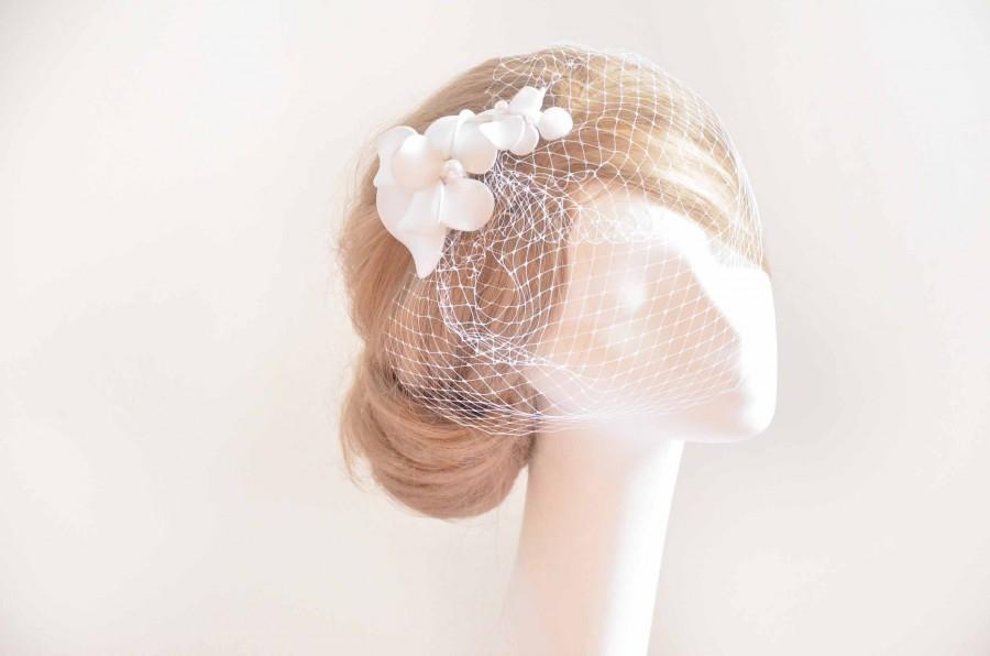 زفاف - White fascinator veil comb Birdcage veil fascinator, Fascinator with birdcage veil, Mini birdcage veil, Bridal hair flower, Ivory fascinator