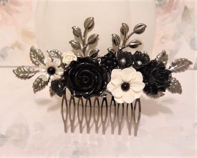 Hochzeit - Black White Wedding Comb, Wedding Hairpiece, Hair Comb, Bridal Hair Accessories, Floral Hair Comb,Wedding Accessories,Hair Combs,Accessories