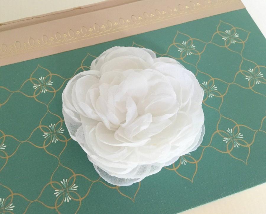 Hochzeit - White Flower Hair Clip.White Flower Brooch.White Wedding Hair Piece.White Bridal Headpiece.White Peony Flower Pin.white bridal hair pin. 3"+
