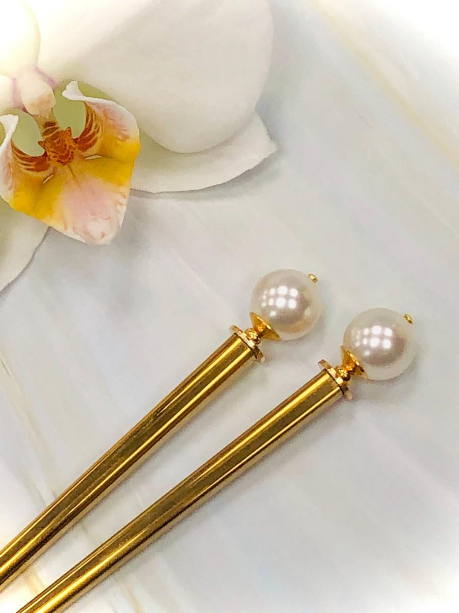 Mariage - Gold Pearl Hair Sticks Pearl Bridal Hair Pins, Pearl Wedding Hair Stick Swarovski crystal hair stick, luxury pearl hair jewelry