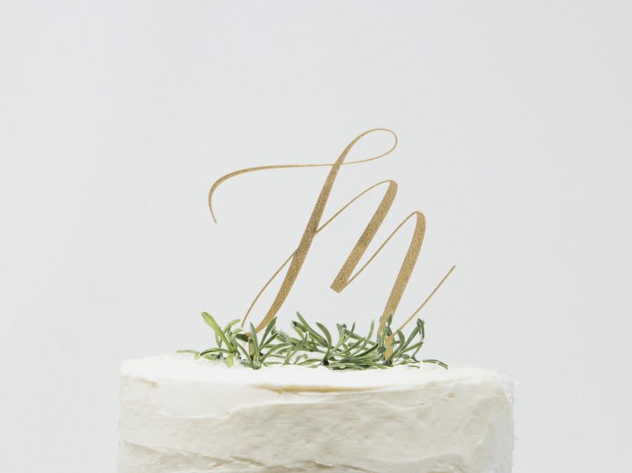 Hochzeit - Custom Initial Cake Topper, Custom Calligraphy Wedding Initial Monogram Cake Topper Gold Personalized Cake Topper