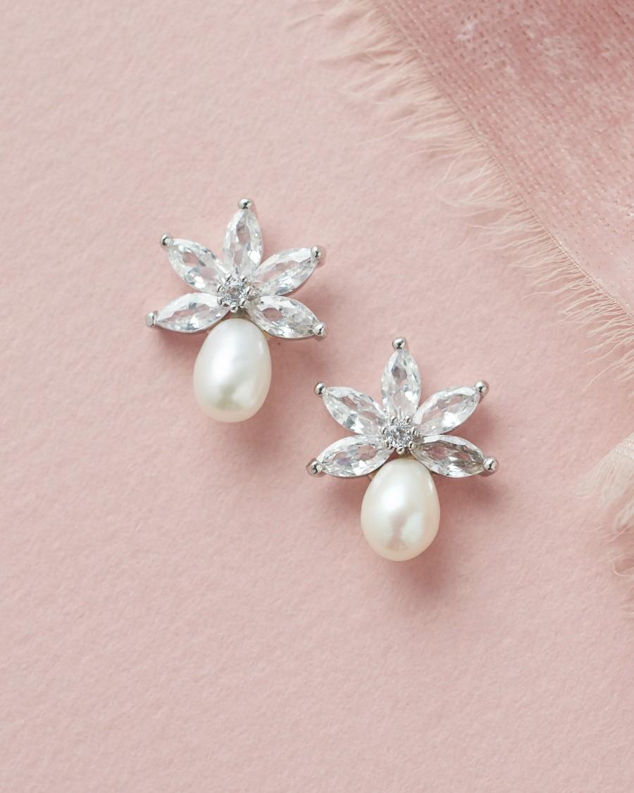 زفاف - Pearl Bridal Earrings, Freshwater Pearl Wedding Earrings, Silver CZ Stud Earrings, CZ Bridal Earrings, Silver Pearl Wedding Earrings~JE-4153