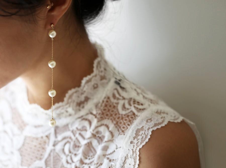 Hochzeit - Pearl Drop Earring // Pearl Long Dangle Earring // Bridal earrings // Long chain earrings // June's birthstone: pearl